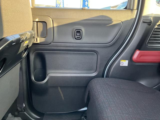 スペーシア ＨＹＢＲＩＤ　Ｘ　全方位カメラ付きナビゲーション・ＥＴＣ　衝突被害軽減ブレーキ・後退時ブレーキサポート・パワースライドドア・フルオートエアコン・ＵＳＢ給電・シートヒーター・キーレスプッシュスタート・ステアリングオーディオスイッチ（43枚目）