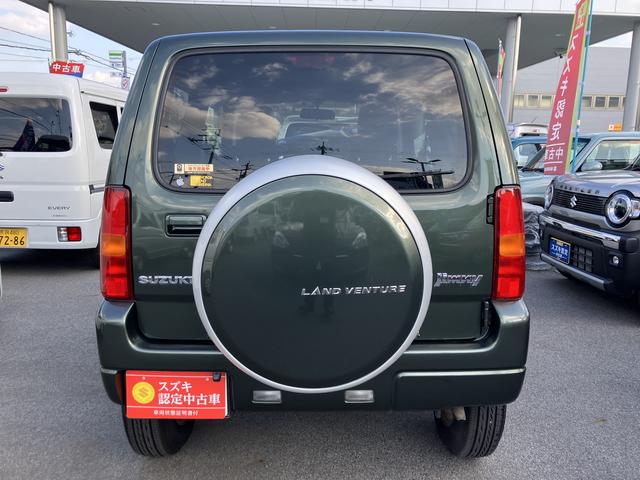 ジムニー ＬＡＮＤ　ＶＥＮＴＵＲＥ　１０型　バックカメラ付きナビ　ステアリングオーディオスイッチ・フォグランプ・キーレスエントリー・（3枚目）
