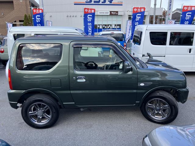 ジムニー ＬＡＮＤ　ＶＥＮＴＵＲＥ　１０型　バックカメラ付きナビ　ステアリングオーディオスイッチ・フォグランプ・キーレスエントリー・（4枚目）