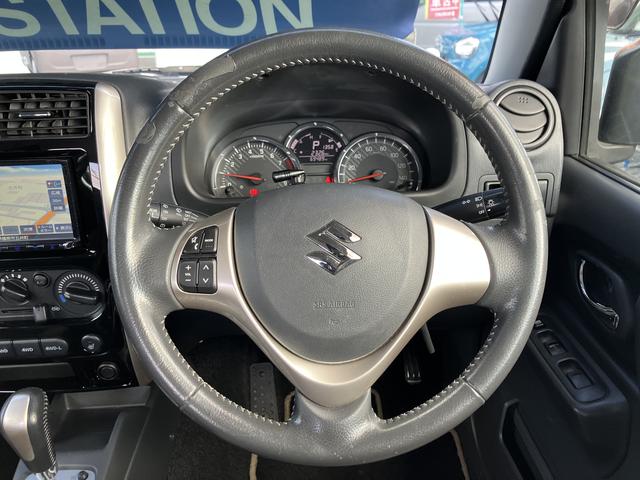 ジムニー ＬＡＮＤ　ＶＥＮＴＵＲＥ　１０型　バックカメラ付きナビ　ステアリングオーディオスイッチ・フォグランプ・キーレスエントリー・（16枚目）