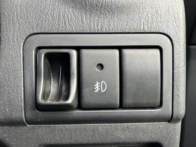 ジムニー ＬＡＮＤ　ＶＥＮＴＵＲＥ　１０型　バックカメラ付きナビ　ステアリングオーディオスイッチ・フォグランプ・キーレスエントリー・（35枚目）