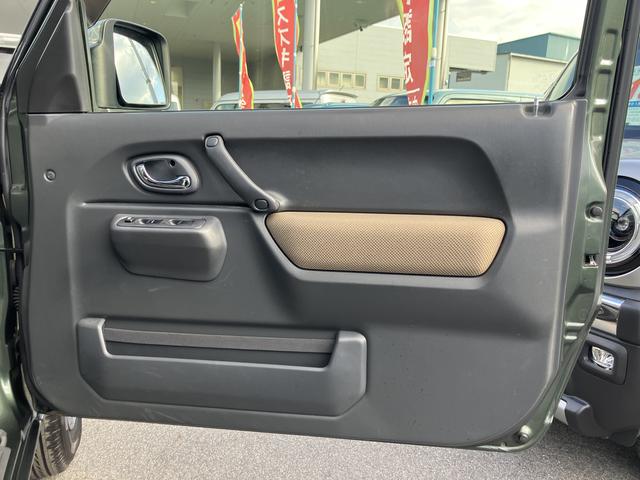 ジムニー ＬＡＮＤ　ＶＥＮＴＵＲＥ　１０型　バックカメラ付きナビ　ステアリングオーディオスイッチ・フォグランプ・キーレスエントリー・（38枚目）