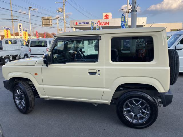 ジムニー ＸＣ　５ＭＴ　キーレスプッシュスタート・フルオートエアコン　衝突被害軽減ブレーキ・ＬＥＤヘッドランプ・シートヒーター・ステアリングオーディオスイッチ・クルーズコントロール・フォグランプ（5枚目）