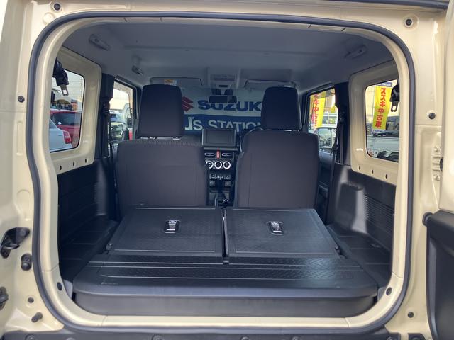 ジムニー ＸＣ　５ＭＴ　キーレスプッシュスタート・フルオートエアコン　衝突被害軽減ブレーキ・ＬＥＤヘッドランプ・シートヒーター・ステアリングオーディオスイッチ・クルーズコントロール・フォグランプ（22枚目）