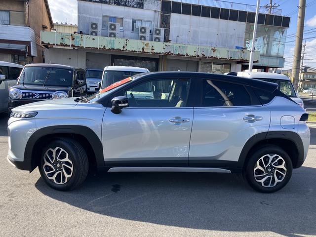 フロンクス ２ＷＤ・全方位カメラ付９インチナビゲーション・スズキコネクト　衝突被害軽減ブレーキ・後退時ブレーキサポート・電動パーキングブレーキ・ブレーキホールド・ワイヤレス充電器・シートヒーター・リヤヒーターダクト・ＬＥＤデイタイムランニングランプ・ＬＥＤポジションランプ（5枚目）