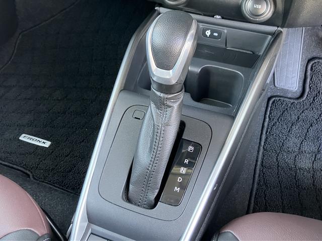 フロンクス ２ＷＤ・全方位カメラ付９インチナビゲーション・スズキコネクト　衝突被害軽減ブレーキ・後退時ブレーキサポート・電動パーキングブレーキ・ブレーキホールド・ワイヤレス充電器・シートヒーター・リヤヒーターダクト・ＬＥＤデイタイムランニングランプ・ＬＥＤポジションランプ（11枚目）