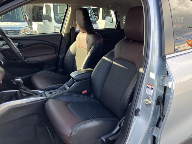 フロンクス ２ＷＤ・全方位カメラ付９インチナビゲーション・スズキコネクト　衝突被害軽減ブレーキ・後退時ブレーキサポート・電動パーキングブレーキ・ブレーキホールド・ワイヤレス充電器・シートヒーター・リヤヒーターダクト・ＬＥＤデイタイムランニングランプ・ＬＥＤポジションランプ（13枚目）