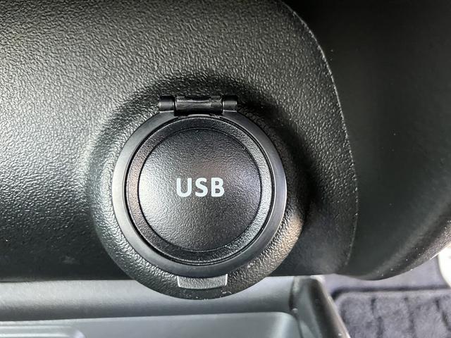 フロンクス ２ＷＤ・全方位カメラ付９インチナビゲーション・スズキコネクト　衝突被害軽減ブレーキ・後退時ブレーキサポート・電動パーキングブレーキ・ブレーキホールド・ワイヤレス充電器・シートヒーター・リヤヒーターダクト・ＬＥＤデイタイムランニングランプ・ＬＥＤポジションランプ（24枚目）