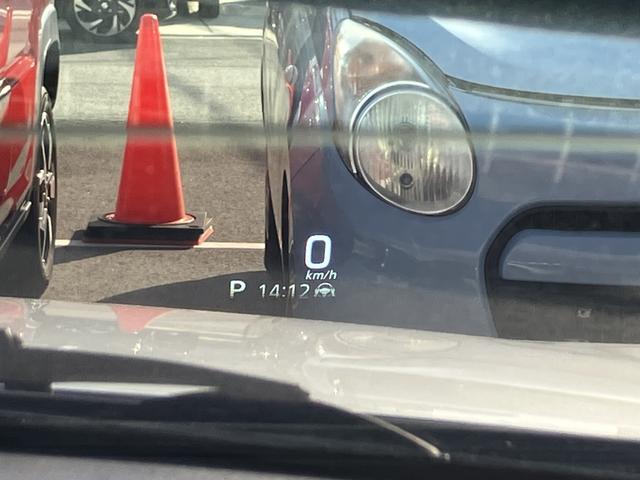 フロンクス ２ＷＤ・全方位カメラ付９インチナビゲーション・スズキコネクト　衝突被害軽減ブレーキ・後退時ブレーキサポート・電動パーキングブレーキ・ブレーキホールド・ワイヤレス充電器・シートヒーター・リヤヒーターダクト・ＬＥＤデイタイムランニングランプ・ＬＥＤポジションランプ（33枚目）