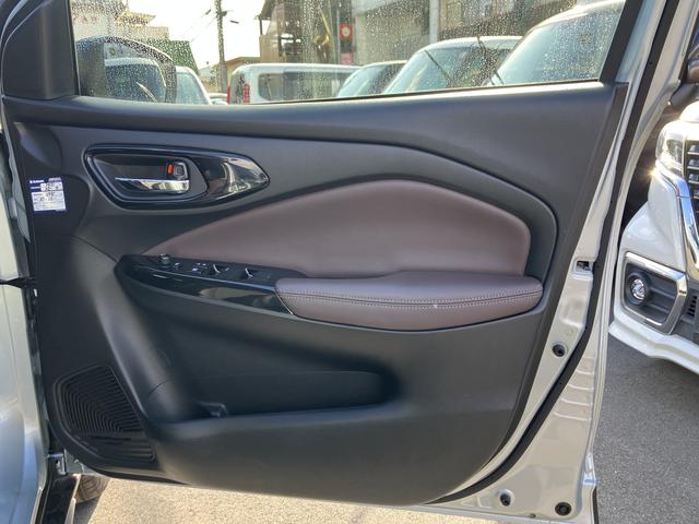 フロンクス ２ＷＤ・全方位カメラ付９インチナビゲーション・スズキコネクト　衝突被害軽減ブレーキ・後退時ブレーキサポート・電動パーキングブレーキ・ブレーキホールド・ワイヤレス充電器・シートヒーター・リヤヒーターダクト・ＬＥＤデイタイムランニングランプ・ＬＥＤポジションランプ（38枚目）