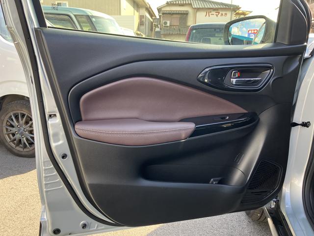 フロンクス ２ＷＤ・全方位カメラ付９インチナビゲーション・スズキコネクト　衝突被害軽減ブレーキ・後退時ブレーキサポート・電動パーキングブレーキ・ブレーキホールド・ワイヤレス充電器・シートヒーター・リヤヒーターダクト・ＬＥＤデイタイムランニングランプ・ＬＥＤポジションランプ（40枚目）