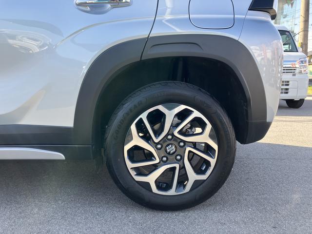 フロンクス ２ＷＤ・全方位カメラ付９インチナビゲーション・スズキコネクト　衝突被害軽減ブレーキ・後退時ブレーキサポート・電動パーキングブレーキ・ブレーキホールド・ワイヤレス充電器・シートヒーター・リヤヒーターダクト・ＬＥＤデイタイムランニングランプ・ＬＥＤポジションランプ（56枚目）