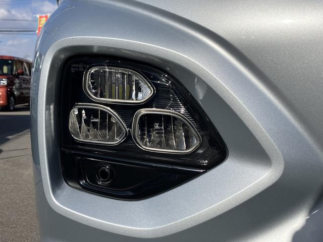 フロンクス ２ＷＤ・全方位カメラ付９インチナビゲーション・スズキコネクト　衝突被害軽減ブレーキ・後退時ブレーキサポート・電動パーキングブレーキ・ブレーキホールド・ワイヤレス充電器・シートヒーター・リヤヒーターダクト・ＬＥＤデイタイムランニングランプ・ＬＥＤポジションランプ（76枚目）