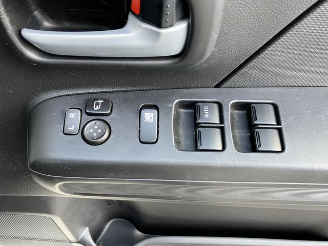 ワゴンＲ ＨＹＢＲＩＤ　ＦＺ　２型　全方位カメラ付きナビゲーション　衝突被害軽減ブレーキ・キーレスプッシュスタート・フルオートエアコン・ＥＴＣ・ドライブレコーダー・アイドリングストップシステム・後退時ブレーキサポート・シートヒーター・ヘッドアップディスプレー（25枚目）