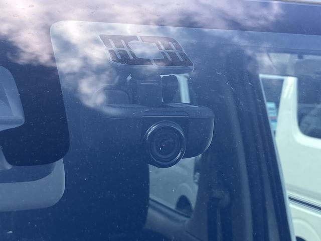 ワゴンＲ ＨＹＢＲＩＤ　ＦＺ　２型　全方位カメラ付きナビゲーション　衝突被害軽減ブレーキ・キーレスプッシュスタート・フルオートエアコン・ＥＴＣ・ドライブレコーダー・アイドリングストップシステム・後退時ブレーキサポート・シートヒーター・ヘッドアップディスプレー（32枚目）