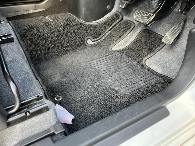 ワゴンＲ ＨＹＢＲＩＤ　ＦＺ　２型　全方位カメラ付きナビゲーション　衝突被害軽減ブレーキ・キーレスプッシュスタート・フルオートエアコン・ＥＴＣ・ドライブレコーダー・アイドリングストップシステム・後退時ブレーキサポート・シートヒーター・ヘッドアップディスプレー（76枚目）