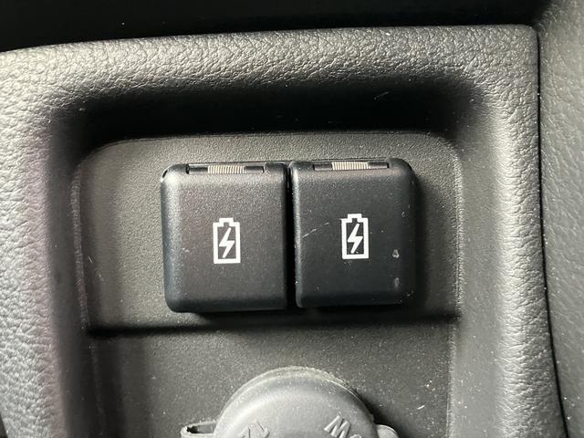 ソリオバンディット バンディット HYBRID MV 衝突被害軽減ブレーキ 後退時ブレーキサポート・両側パワースライドドア・フルオートエアコン・キーレスプッシュスタート・スリムサーキュレーター・ロールサンシェード・シートヒーター・LEDヘッドランプ・フォグランプ(24枚目)