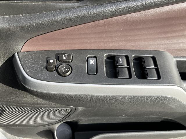 ソリオバンディット バンディット HYBRID MV 衝突被害軽減ブレーキ 後退時ブレーキサポート・両側パワースライドドア・フルオートエアコン・キーレスプッシュスタート・スリムサーキュレーター・ロールサンシェード・シートヒーター・LEDヘッドランプ・フォグランプ(25枚目)