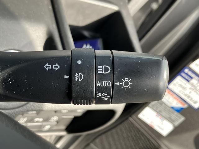 ソリオバンディット バンディット HYBRID MV 衝突被害軽減ブレーキ 後退時ブレーキサポート・両側パワースライドドア・フルオートエアコン・キーレスプッシュスタート・スリムサーキュレーター・ロールサンシェード・シートヒーター・LEDヘッドランプ・フォグランプ(35枚目)