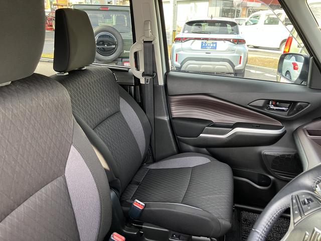 ソリオバンディット バンディット HYBRID MV 衝突被害軽減ブレーキ 後退時ブレーキサポート・両側パワースライドドア・フルオートエアコン・キーレスプッシュスタート・スリムサーキュレーター・ロールサンシェード・シートヒーター・LEDヘッドランプ・フォグランプ(41枚目)