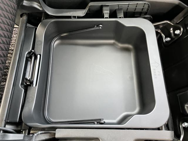 ソリオバンディット バンディット HYBRID MV 衝突被害軽減ブレーキ 後退時ブレーキサポート・両側パワースライドドア・フルオートエアコン・キーレスプッシュスタート・スリムサーキュレーター・ロールサンシェード・シートヒーター・LEDヘッドランプ・フォグランプ(66枚目)