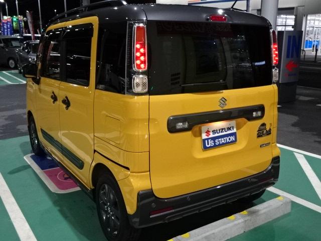 スペーシアギア ギア　ＨＹＢＲＩＤ　ＸＺ　３型　ＣＤラジオパワースライドドア　衝突被害軽減ブレーキ・後退時ブレーキサポート・キーレスプッシュスタート・フルオートエアコン・スリムサーキュレーター・アイドリングストップ・ステアリングオーディオスイッチ・クルーズコントロール（9枚目）