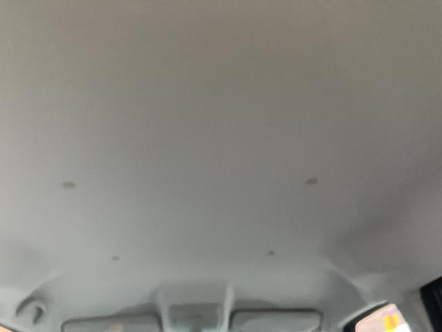 ���|���s���͂��Ă��āA�����͔����Y��ł��B