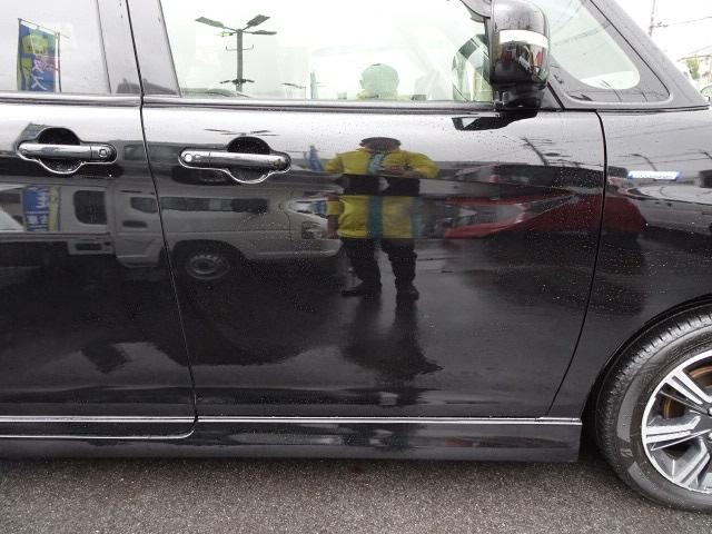 �^�]�ȑ��t�����g�h�A�t��