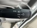 様々な機能の切り替えを行うスイッチ類。使いやすく集約されています。