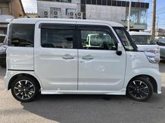 �ƥɥ���¦�μ̿���Ǻܤ��Ƥ��ޤ��� 4