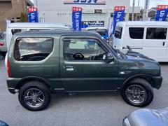 �ƥɥ���¦�μ̿���Ǻܤ��Ƥ��ޤ��� 4