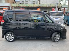 �ƥɥ���¦�μ̿���Ǻܤ��Ƥ��ޤ��� 4