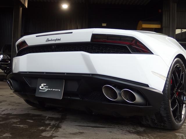 ウラカン ＬＰ６１０－４スパイダー　フロントリフター　２０ｉｎアルミ　カラードキャリパー　カーボンブレーキ　Ｑチトゥーラ　パワーシート　シートヒーター　デジタルインナーミラー　ヘッドレスト部クレストエンボス加工　純正ナビゲーション　ＥＴＣ（27枚目）
