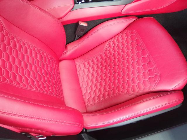 ウラカン ＬＰ６１０－４スパイダー　フロントリフター　２０ｉｎアルミ　カラードキャリパー　カーボンブレーキ　Ｑチトゥーラ　パワーシート　シートヒーター　デジタルインナーミラー　ヘッドレスト部クレストエンボス加工　純正ナビゲーション　ＥＴＣ（40枚目）