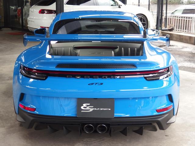９１１ ９１１ＧＴ３　スポクロ　フロントリフティング　ＬＥＤヘッドライト　２０／２１鍛造アルミホイール　Ｒａｃｅ－Ｔｅｘステアリング　Ｒａｃｅ－Ｔｅｘルーフライニング　ハーフレザーシート　シートヒーター　クルコン　アップルカープレイ（8枚目）