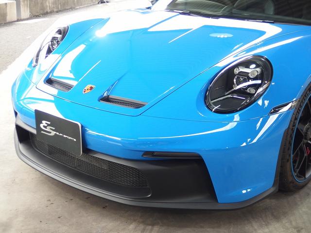 ９１１ ９１１ＧＴ３　スポクロ　フロントリフティング　ＬＥＤヘッドライト　２０／２１鍛造アルミホイール　Ｒａｃｅ－Ｔｅｘステアリング　Ｒａｃｅ－Ｔｅｘルーフライニング　ハーフレザーシート　シートヒーター　クルコン　アップルカープレイ（13枚目）