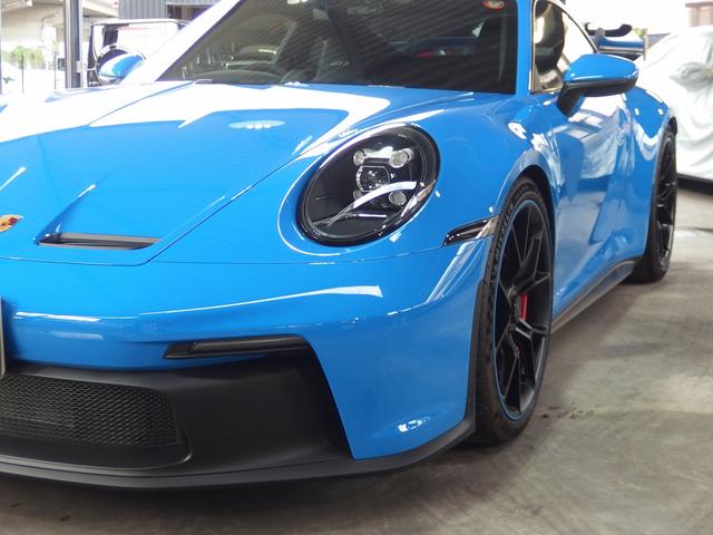 ９１１ ９１１ＧＴ３　スポクロ　フロントリフティング　ＬＥＤヘッドライト　２０／２１鍛造アルミホイール　Ｒａｃｅ－Ｔｅｘステアリング　Ｒａｃｅ－Ｔｅｘルーフライニング　ハーフレザーシート　シートヒーター　クルコン　アップルカープレイ（15枚目）