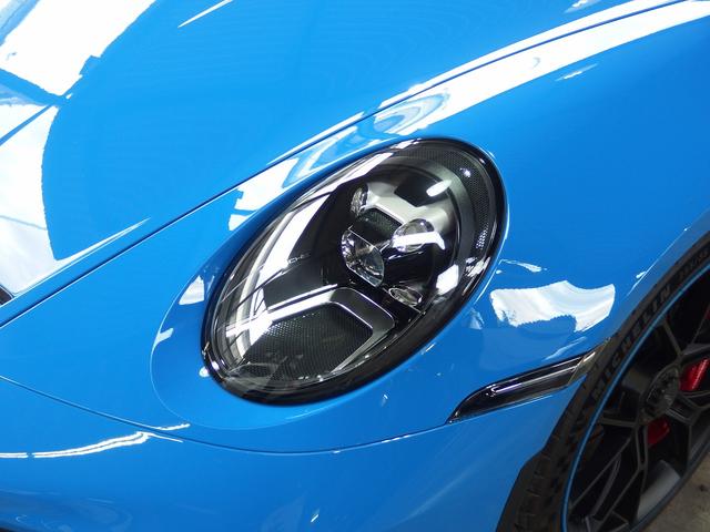 ９１１ ９１１ＧＴ３　スポクロ　フロントリフティング　ＬＥＤヘッドライト　２０／２１鍛造アルミホイール　Ｒａｃｅ－Ｔｅｘステアリング　Ｒａｃｅ－Ｔｅｘルーフライニング　ハーフレザーシート　シートヒーター　クルコン　アップルカープレイ（29枚目）