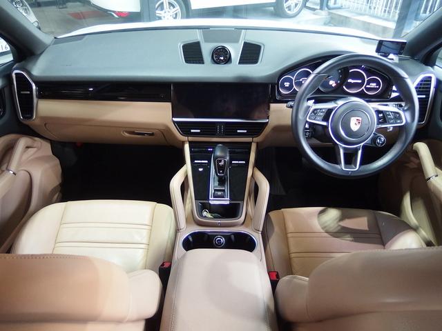 カイエンクーペ ベースグレード　スポクロＰＫＧ　純正２１ｉｎアルミ　パノラマサンルーフ　アダプティブクルコン　全方位カメラ　パワーテールゲート　ポルシェエントリドライブ　シートヒーター　シートメモリー　レーンチェンジアシスト　レーンキープアシスト（2枚目）