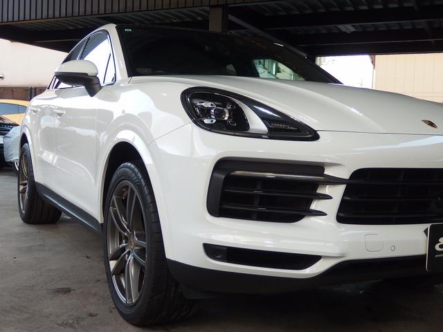 カイエンクーペ ベースグレード　スポクロＰＫＧ　純正２１ｉｎアルミ　パノラマサンルーフ　アダプティブクルコン　全方位カメラ　パワーテールゲート　ポルシェエントリドライブ　シートヒーター　シートメモリー　レーンチェンジアシスト　レーンキープアシスト（16枚目）