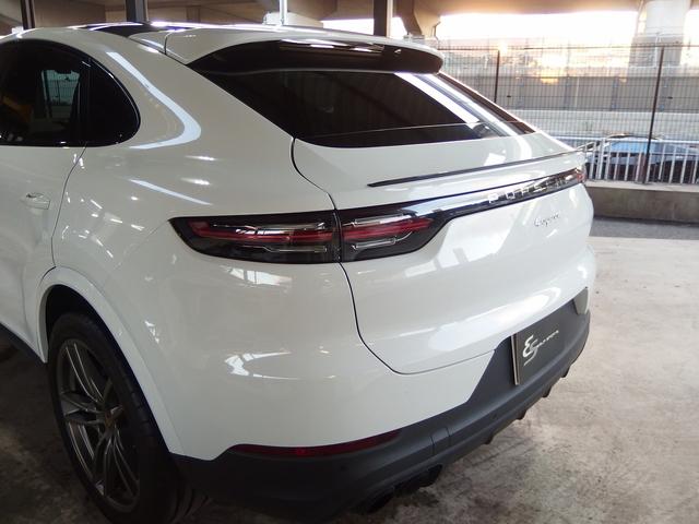 カイエンクーペ ベースグレード　スポクロＰＫＧ　純正２１ｉｎアルミ　パノラマサンルーフ　アダプティブクルコン　全方位カメラ　パワーテールゲート　ポルシェエントリドライブ　シートヒーター　シートメモリー　レーンチェンジアシスト　レーンキープアシスト（21枚目）