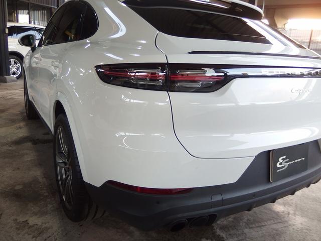 カイエンクーペ ベースグレード　スポクロＰＫＧ　純正２１ｉｎアルミ　パノラマサンルーフ　アダプティブクルコン　全方位カメラ　パワーテールゲート　ポルシェエントリドライブ　シートヒーター　シートメモリー　レーンチェンジアシスト　レーンキープアシスト（22枚目）