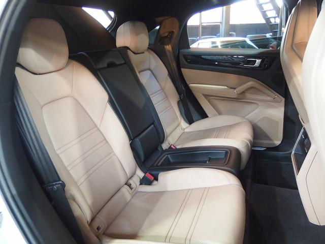 カイエンクーペ ベースグレード　スポクロＰＫＧ　純正２１ｉｎアルミ　パノラマサンルーフ　アダプティブクルコン　全方位カメラ　パワーテールゲート　ポルシェエントリドライブ　シートヒーター　シートメモリー　レーンチェンジアシスト　レーンキープアシスト（40枚目）