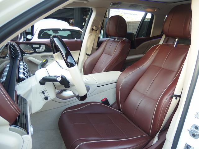 GLS GLS600 4マチック 23inアルミ マイバッハクロームPKG 電動格納式ランニングボード 全席シートヒータ 全席シートエアコン 温冷機能付カップホルダー クーリングボックス ブルメスター リアエンターテイメントシステム(31枚目)