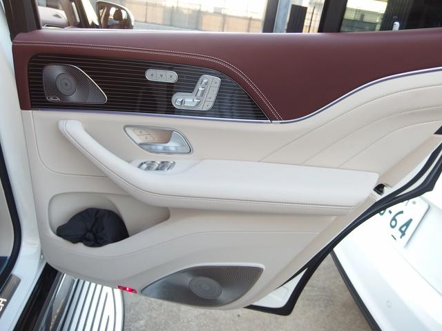 GLS GLS600 4マチック 23inアルミ マイバッハクロームPKG 電動格納式ランニングボード 全席シートヒータ 全席シートエアコン 温冷機能付カップホルダー クーリングボックス ブルメスター リアエンターテイメントシステム(44枚目)