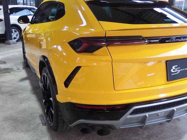 ウルス ハイウェイアシスタンスPKG パノラマルーフ スタイルPKG アーバンロードアシスタンスPKG ブランディングパック アンビエントライトPKG シートヒーター シートエアコン ナイトビジョン(22枚目)