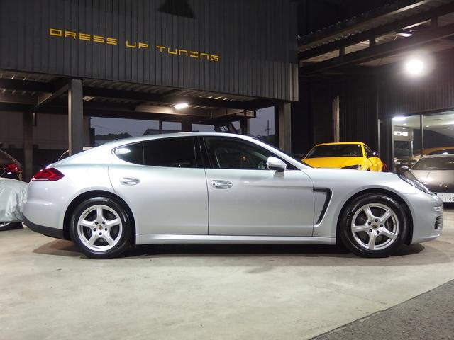 パナメーラ スポクロＰＫＧ　エントリドライブ　クルコン　ＰＡＳＭ　ＬＥＤヘッドライト　パークトロニック　サーボトロニック　パドルシフト　ＢＯＳＥ　前後シートヒーター　パワーテールゲート　ソフトクローズドア　１８ｉｎアルミ　純正ナビ　フルセグＴＶ（7枚目）