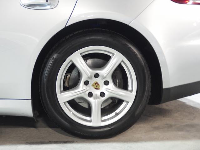 パナメーラ スポクロＰＫＧ　エントリドライブ　クルコン　ＰＡＳＭ　ＬＥＤヘッドライト　パークトロニック　サーボトロニック　パドルシフト　ＢＯＳＥ　前後シートヒーター　パワーテールゲート　ソフトクローズドア　１８ｉｎアルミ　純正ナビ　フルセグＴＶ（24枚目）