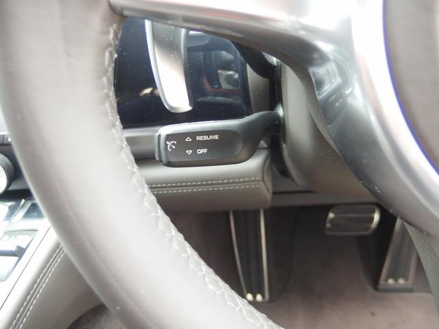 パナメーラ スポクロＰＫＧ　エントリドライブ　クルコン　ＰＡＳＭ　ＬＥＤヘッドライト　パークトロニック　サーボトロニック　パドルシフト　ＢＯＳＥ　前後シートヒーター　パワーテールゲート　ソフトクローズドア　１８ｉｎアルミ　純正ナビ　フルセグＴＶ（45枚目）