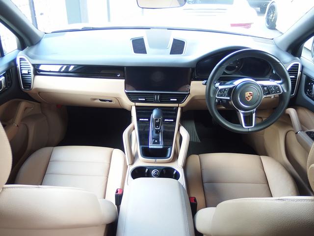 カイエン ＥＵＲ－ＧＴエアロ　２２ｉｎアルミ　ＥＳダウンサス　ＬＥＤヘッドライト　アダプティブクルコン　パークトロニック　ポルシェエントリドライブ　パワーテールゲート　シートヒーター　レーンチェンジアシスト　レーンキープアシスト（2枚目）